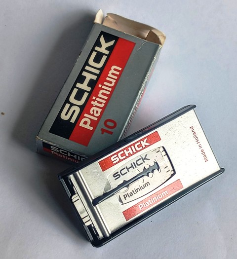 Schick platinum