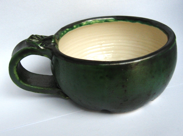 Бријачка шоља