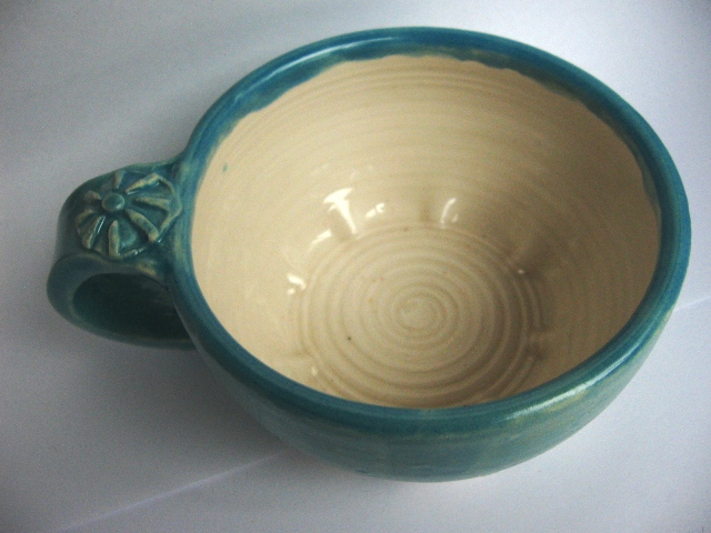 Бријачка шоља