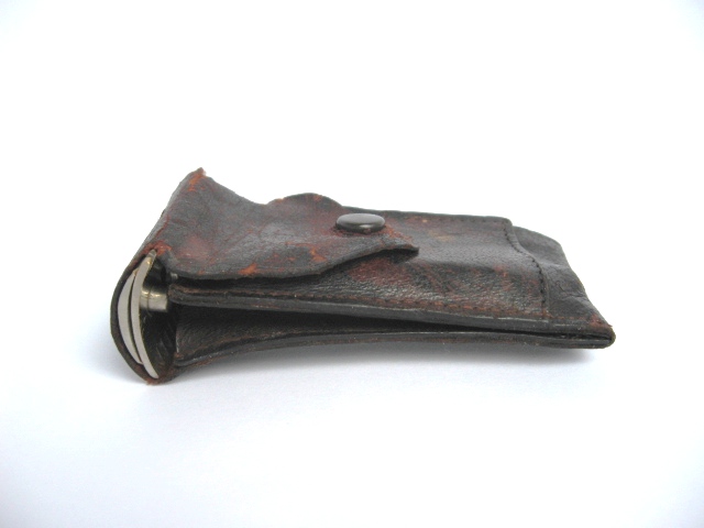 OPEN COMB