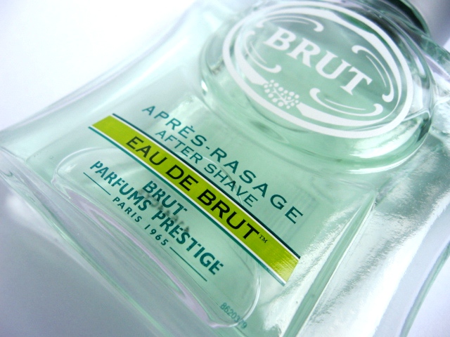 EAU DE BRUT