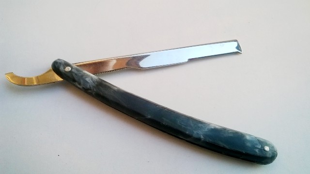 frizer pribor shaveta