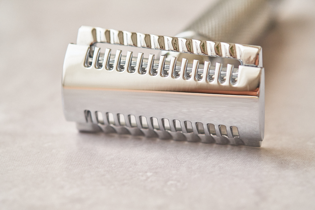 Yaqi Double Comb Slant