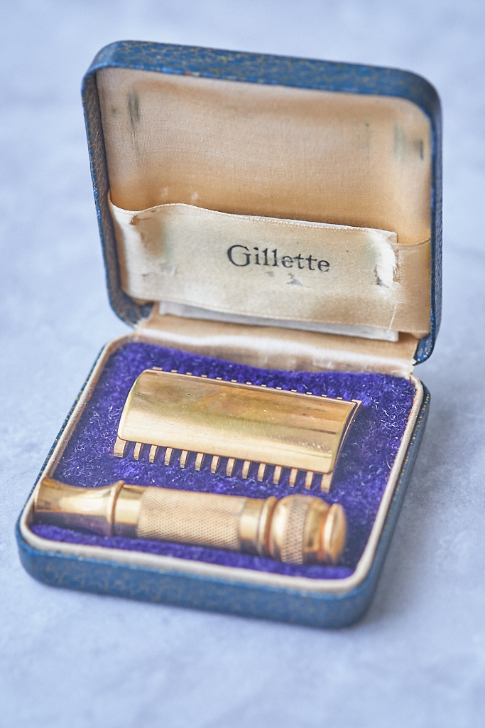 Gillette Old Type Travel