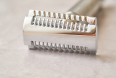 Yaqi Double Comb Slant